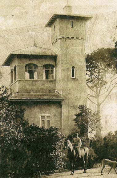 La Villa dei Pallavicini, dove sarebbe stato ospite Calce, in una cartolina d'epoca