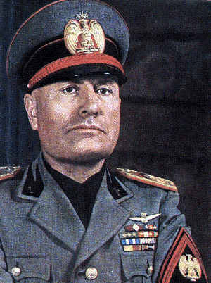 Mussolini disse al giornalista Ivanoe Fossati che Marconi aveva inventato un apparecchio che emetteva un raggio in grado di bloccare qualunque motore dotato di impianto elettrico. Mussolini voleva quel raggio per usarlo in guerra