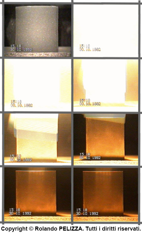 La sequenza della trasmutazione del cubo di gommapiuma in oro
