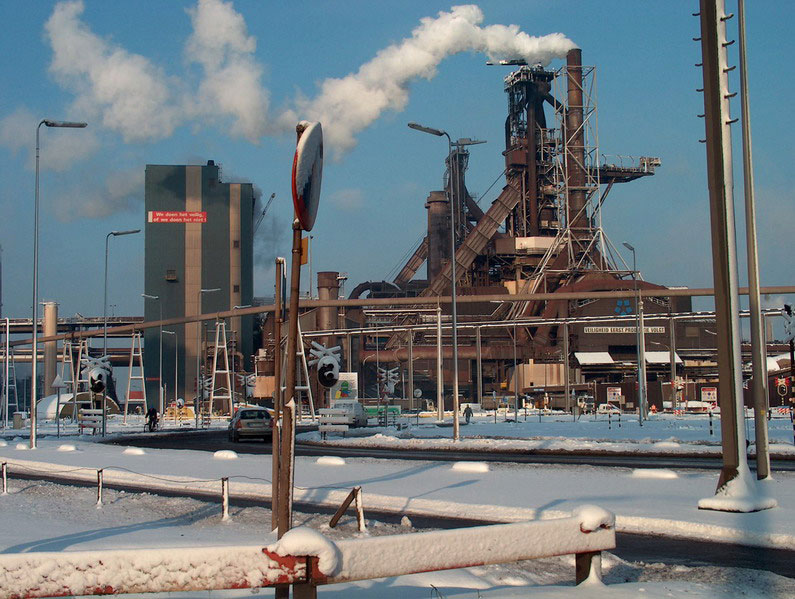 Lo stabilimento siderurgico della Hoogoven