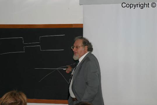 Il Prof. Erasmo Recami